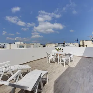  Apartment Magical Rooftop Penthouse